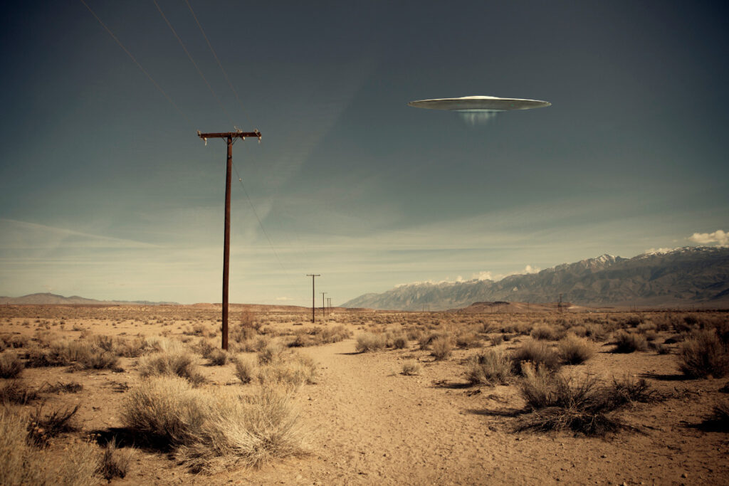 A depiction of what a UFO might look like (Canva)
