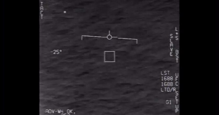 Screenshot of UAP video released by the Pentagon