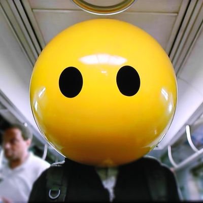 Mr Robot Emoji's scene 